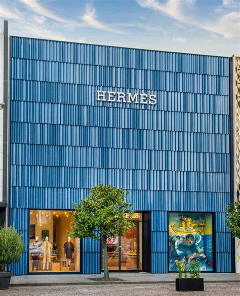 Hermès unveils newly renovated store in Istanbul at Istinye Park .